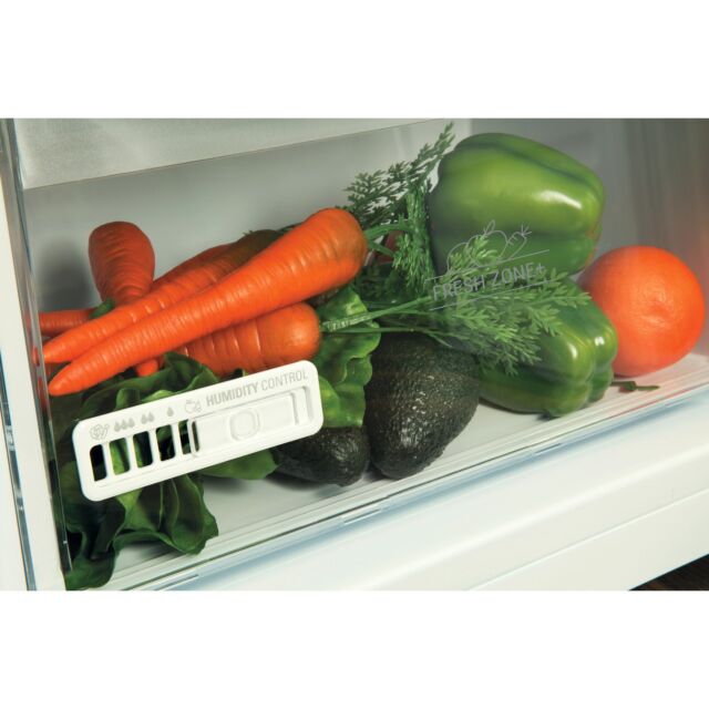 Hotpoint SH6A2QWRUK 59.5cm Tall Low Frost Fridge - White
